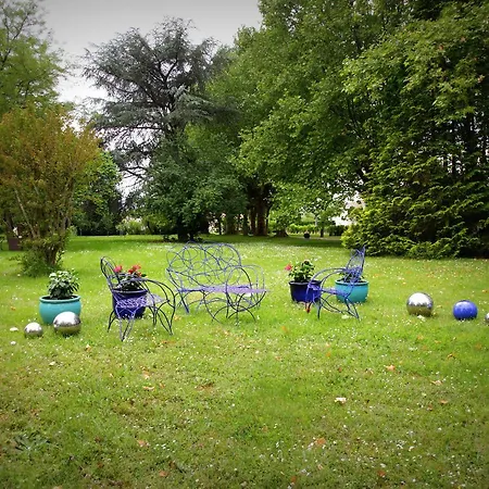Dolce Vita En Dordogne Couette-café