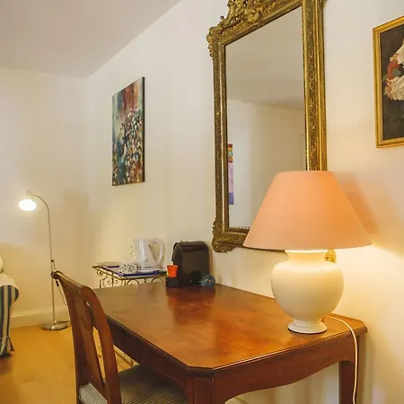 Dolce Vita En Dordogne Bed & Breakfast